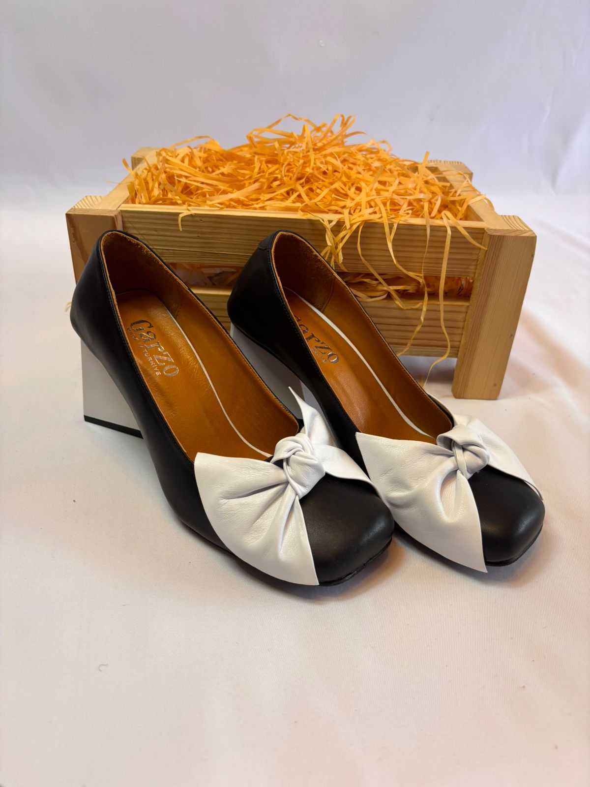 Monochrome Knot Block Heel