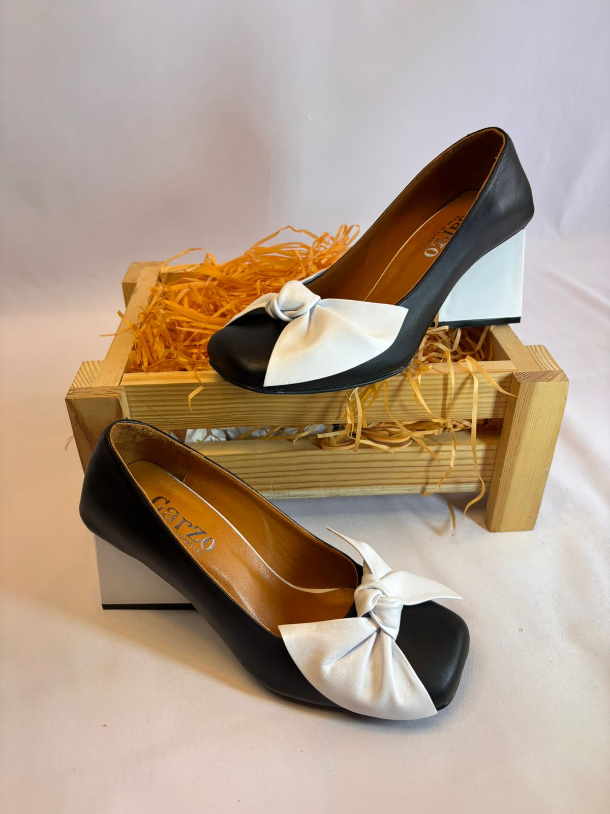 Monochrome Knot Block Heel