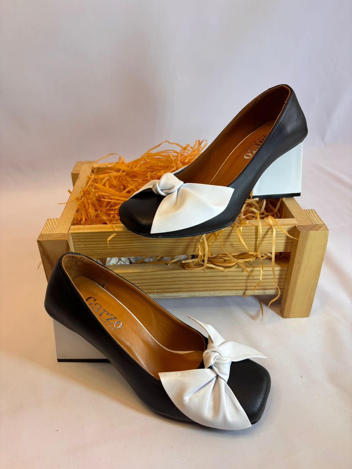 Monochrome Knot Block Heel